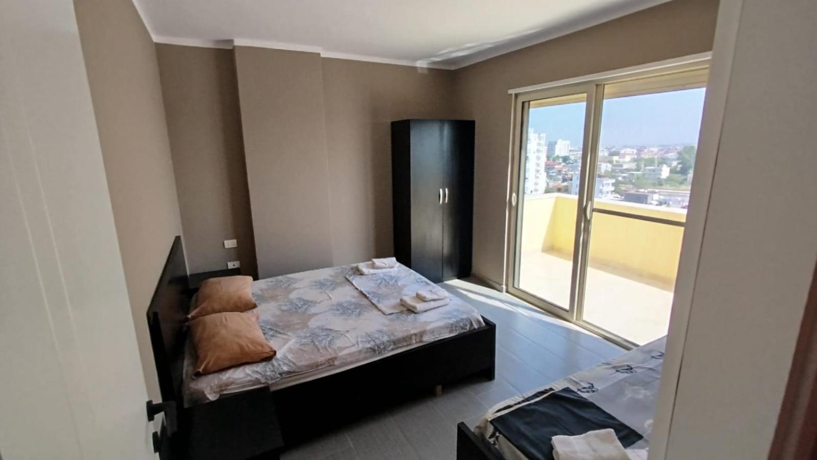 Maksimilian Apartament Durrës