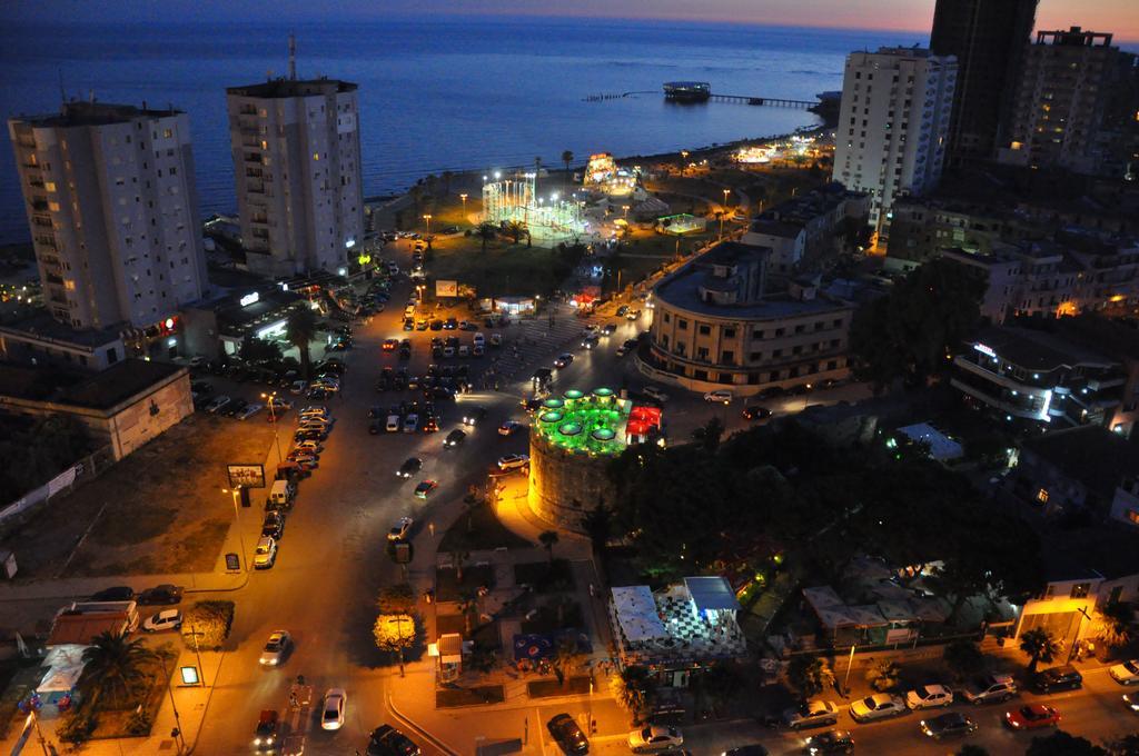 Maksimilian Durrës